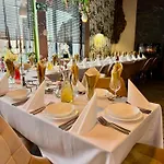 Polonez W Rymaniu Hotel