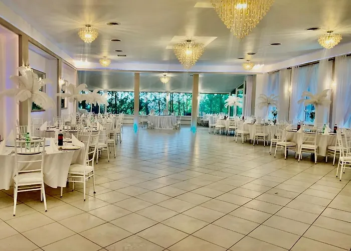 Polonez W Rymaniu Hotell