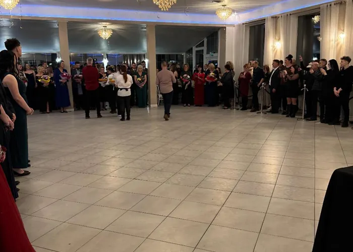 מלון Polonez W Rymaniu 3*