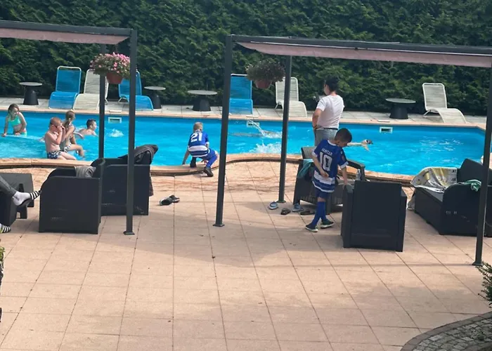 Polonez W Rymaniu Hotell